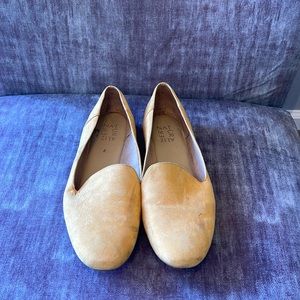 Naturalizer yellow suede flats